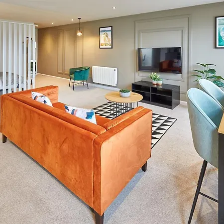 Host & - North Marine House Apartment